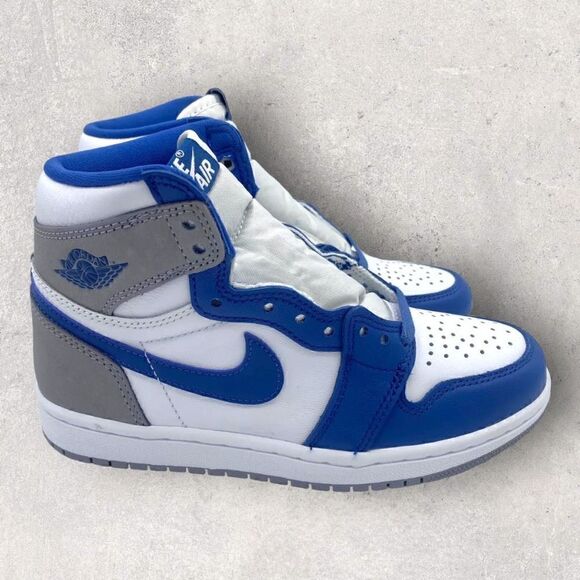 Nike Mens Air Jordan 1 Retro High OG 'True Blue' DZ5485-410 size 4/ 5.5 Womens - Picture 4 of 12